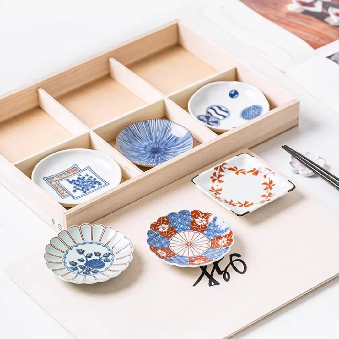 Arita Ware Blue & White Bean Soy Dish - Image 4