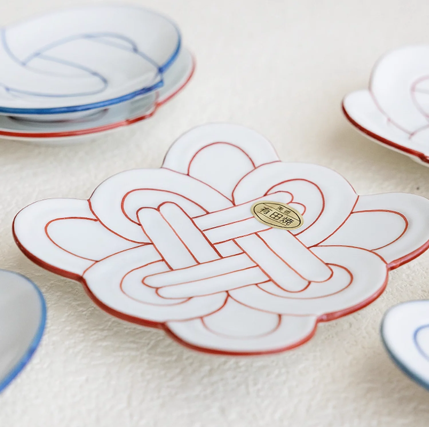 Arita Ware Hand-Painted Auspicious Knot Plate Gift Set - Image 6