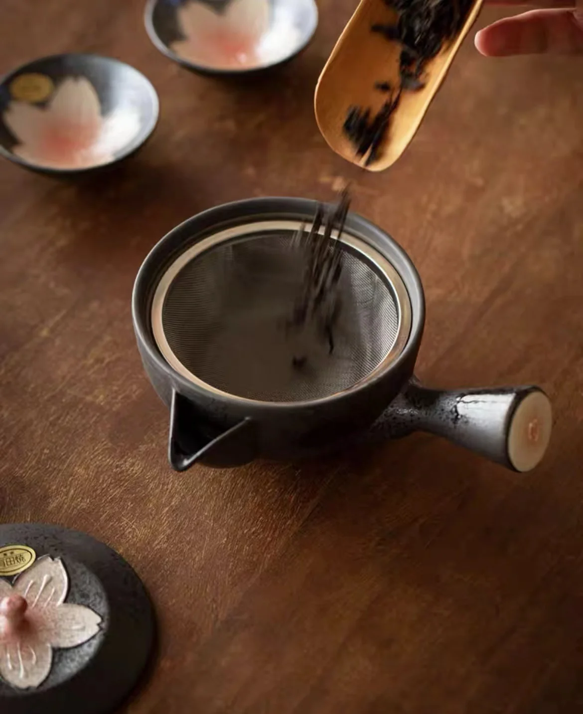 Arita-Yaki Kiln-Transformed Sakura Teapot Set - Image 9