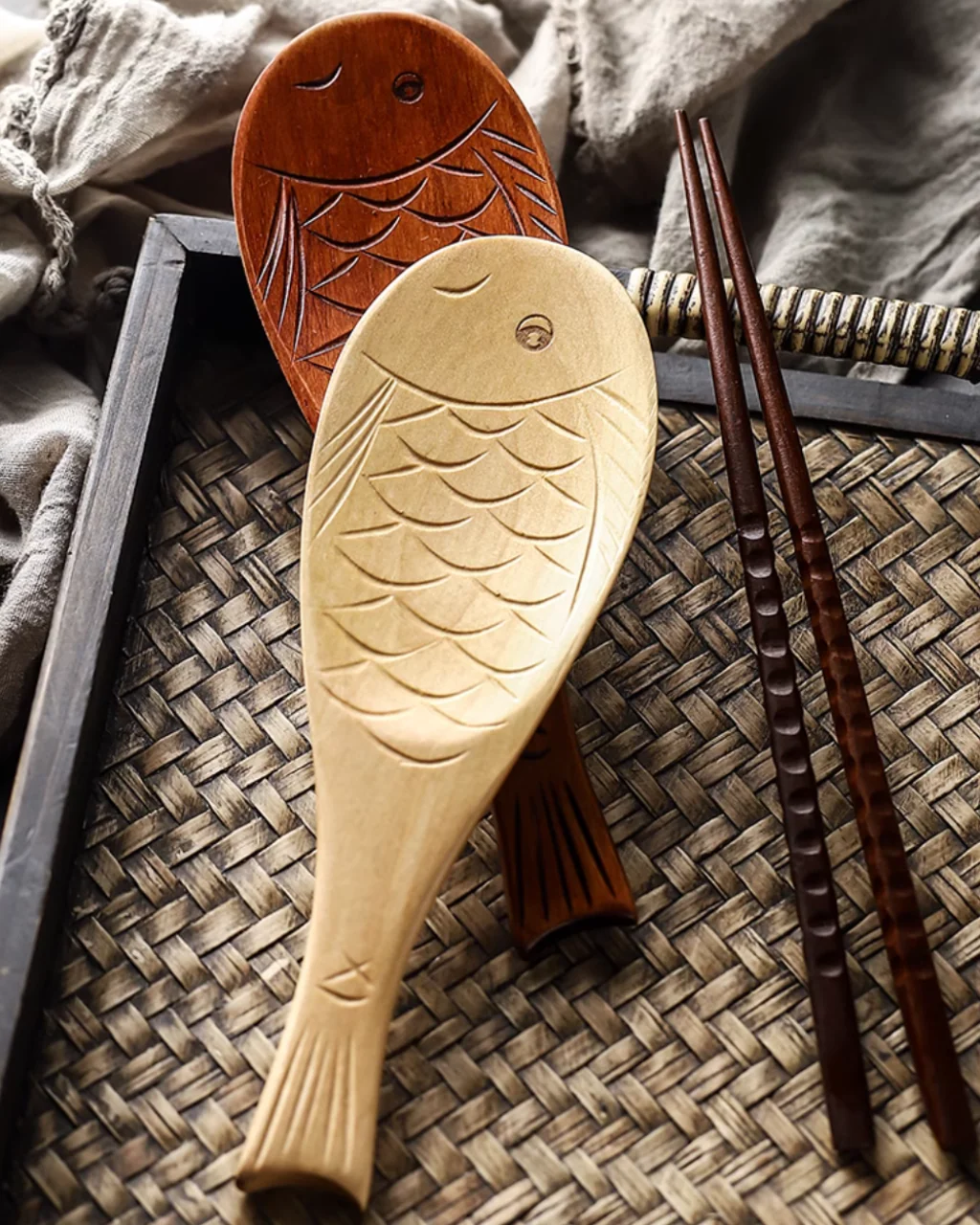 Fukutora Ware Handcrafted Fish-Shaped Wooden Spoon - Image 3