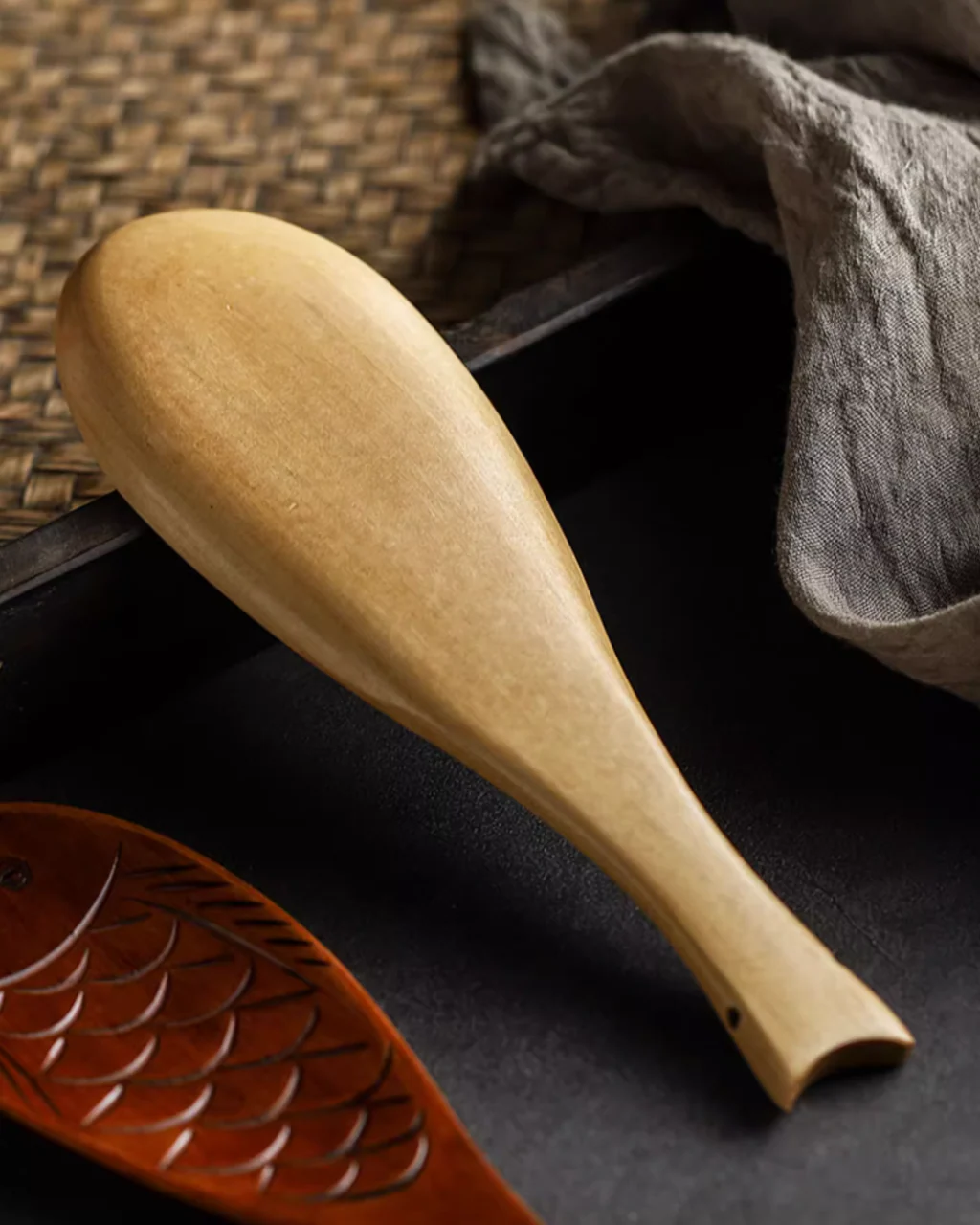 Fukutora Ware Handcrafted Fish-Shaped Wooden Spoon - Image 8