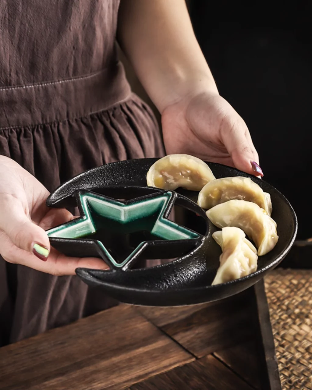 Fukutora Ware Star & Moon Plate - Image 3