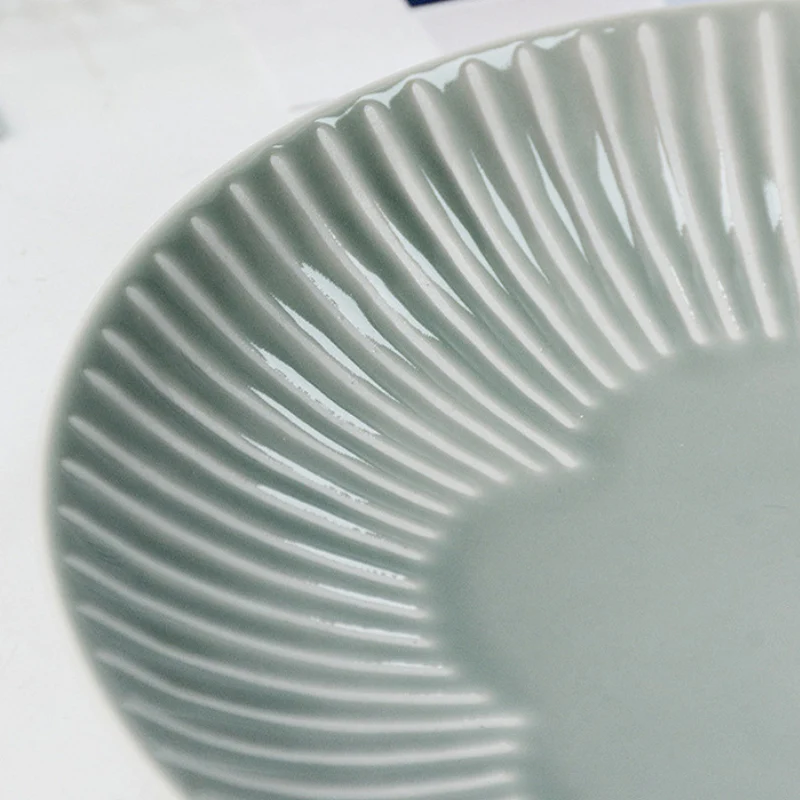 Hasami Ware Flower Fuwari Plate Pair Set - Image 6