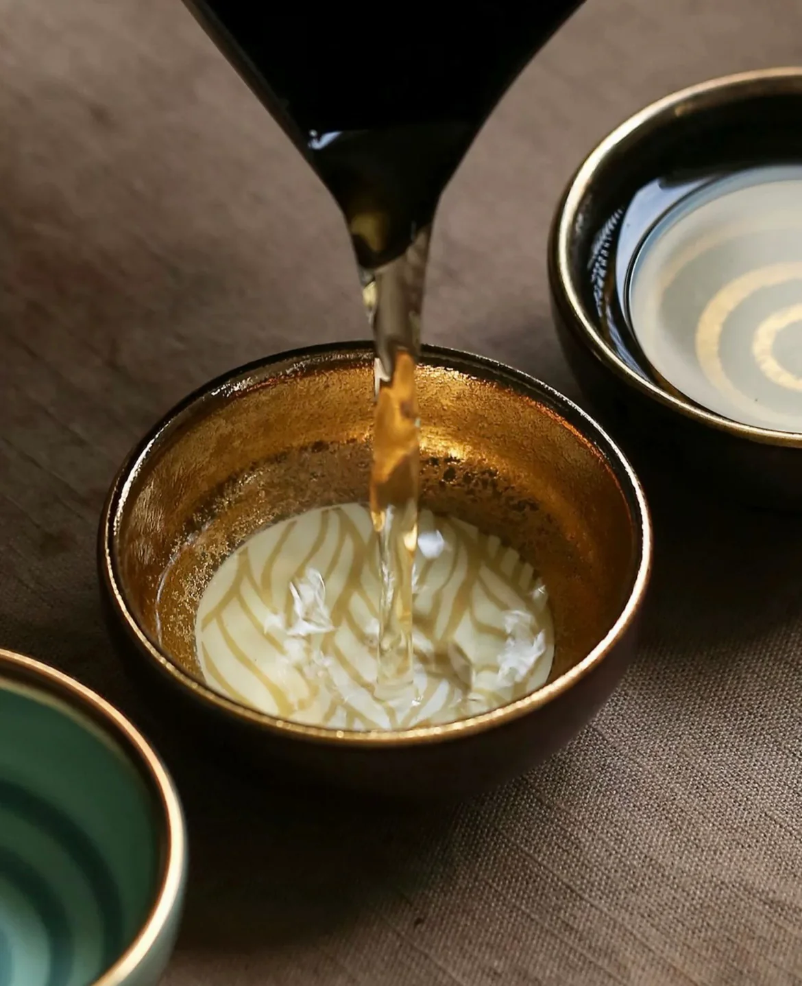 Hasami-Yaki Vintage Kin'e Chawan Set - Image 6