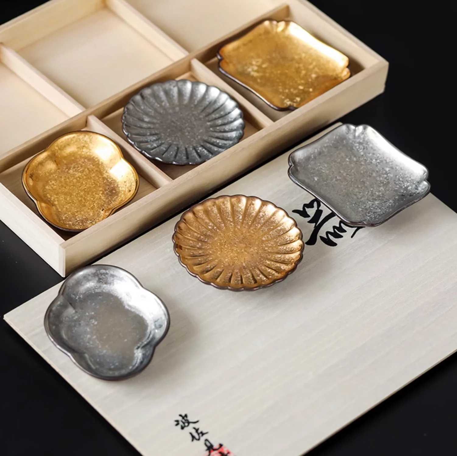 Hasami Ware Toyotsu Handcrafted Gold and Silver Decorated Dessert Plate Gift Set - Image 15