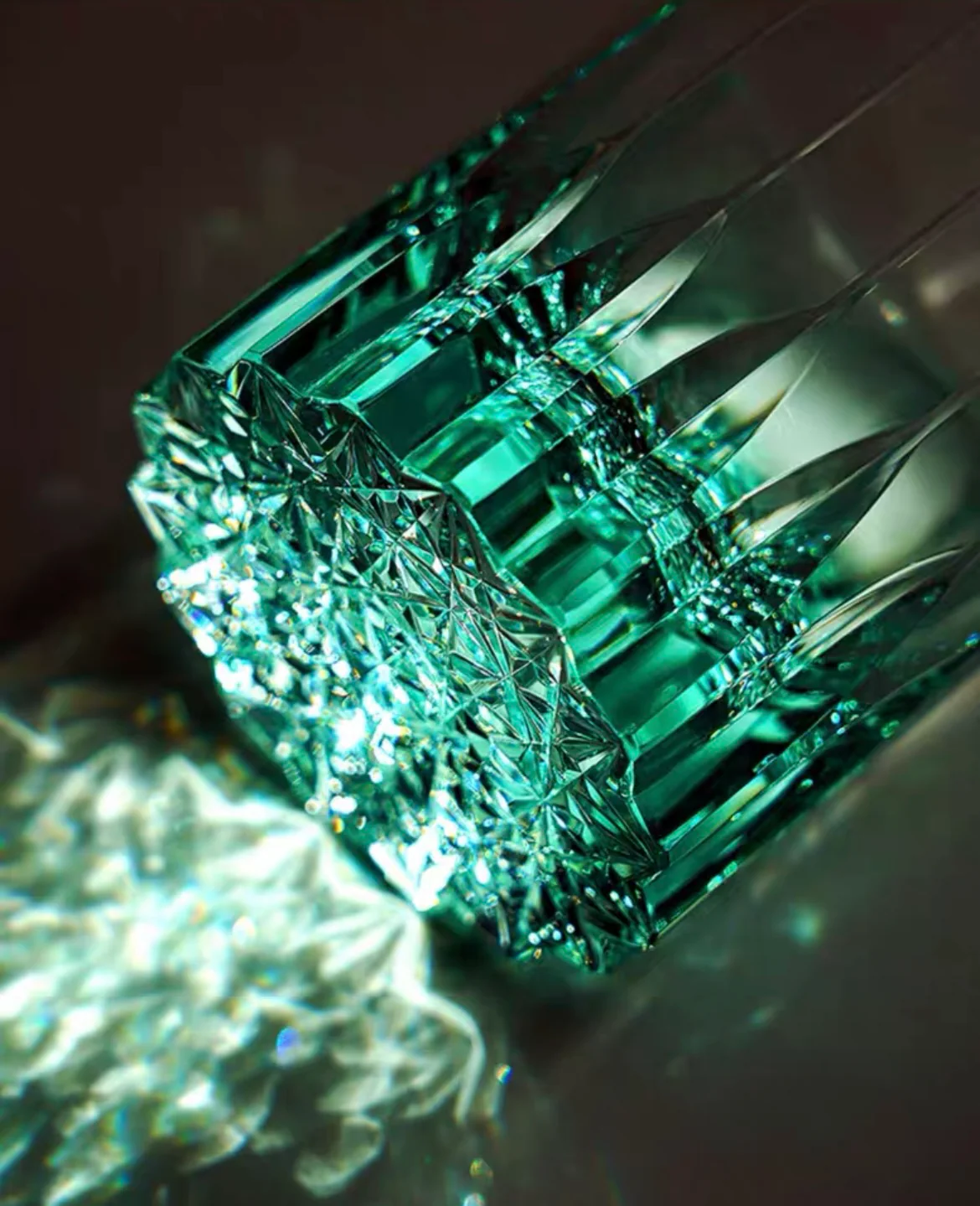 Edo Kiriko Starburst Crystal Whiskey Glass - Image 7