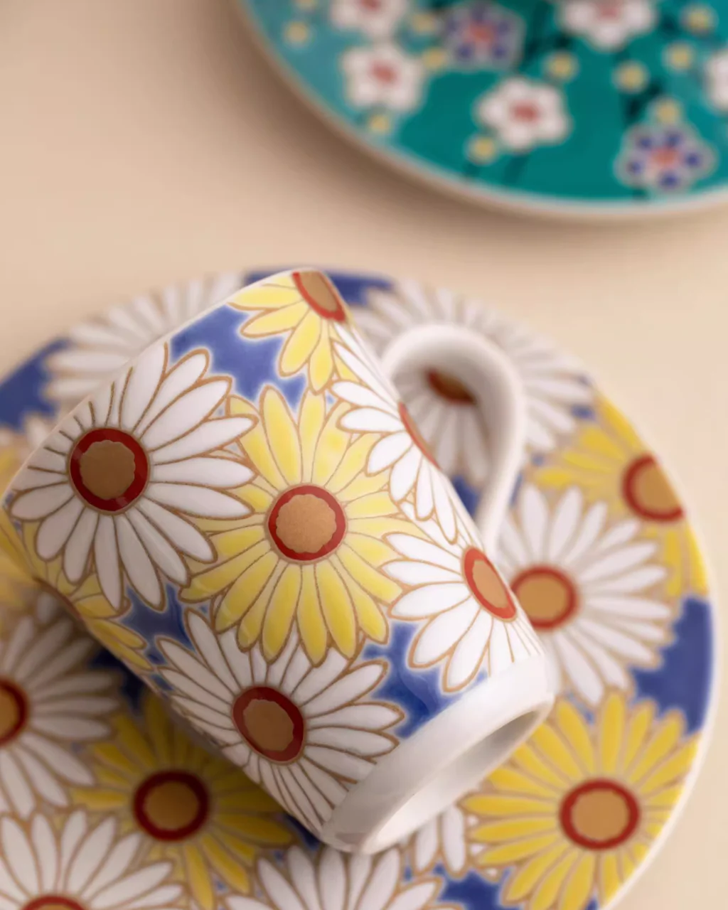 Kutani Ware Imperial Floral Coffee Cup - Image 4