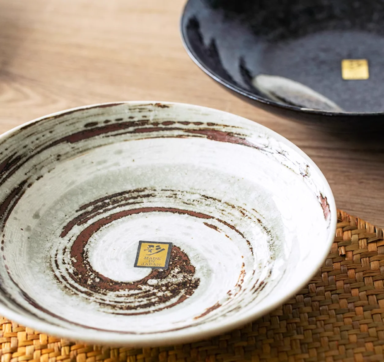 Mino Ware Rustic Vintage Ceramic Plate - Image 4