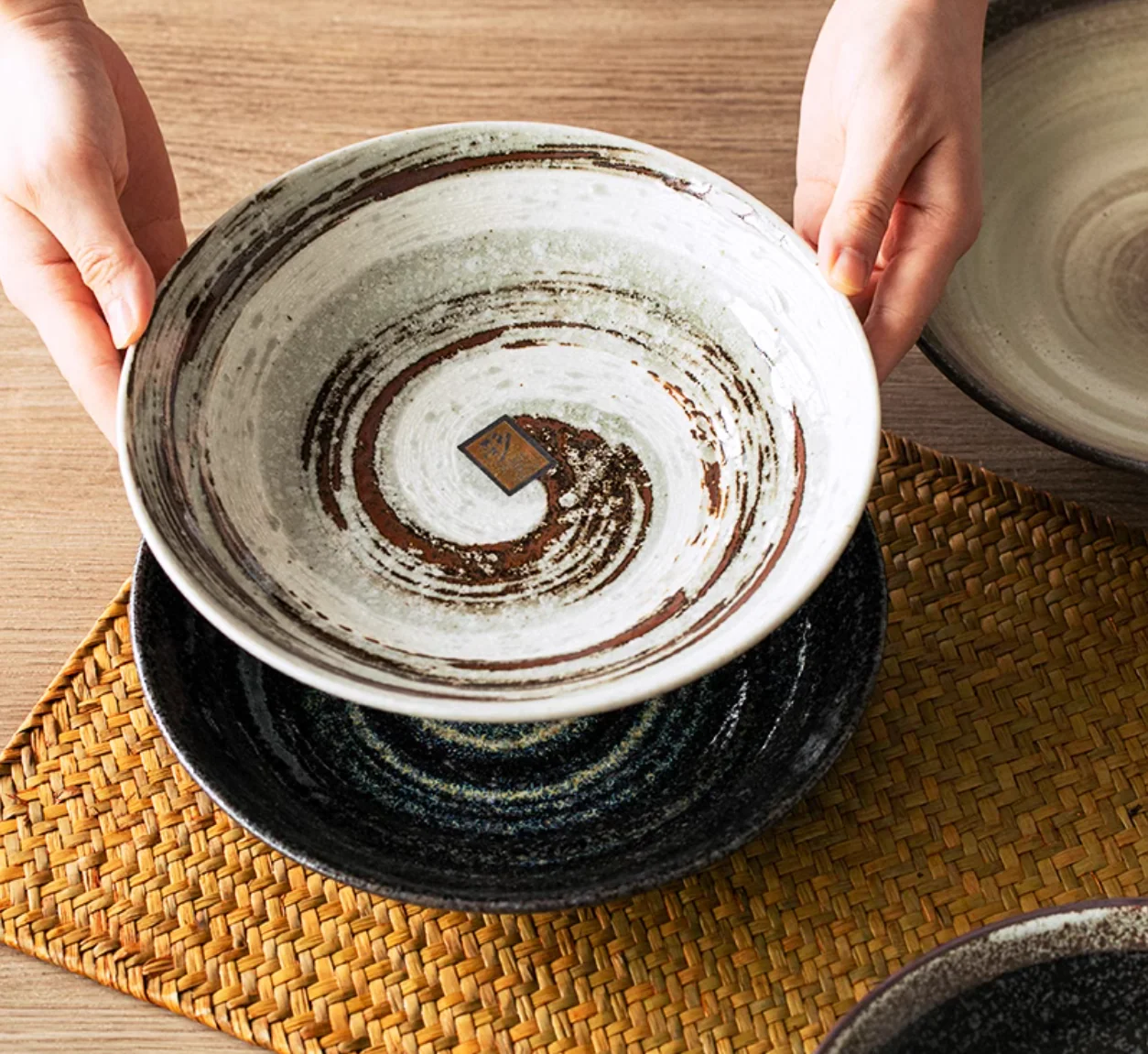 Mino Ware Rustic Vintage Ceramic Plate - Image 6