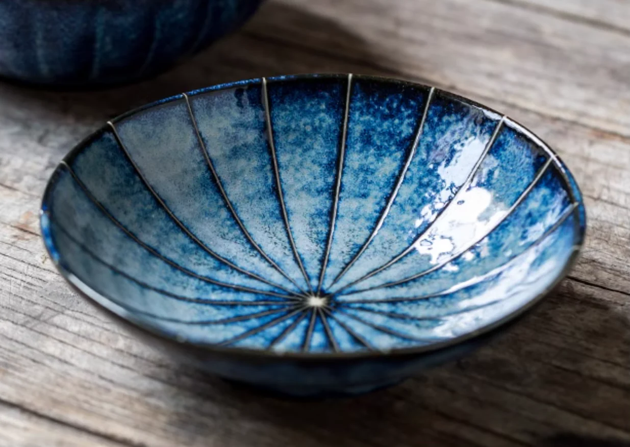 Mino Ware Underglaze Tokusa Plate - Image 13