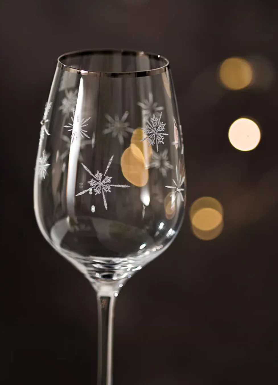 Narumi Snowflake Star Crystal Wine Glass Gift Set - Image 11