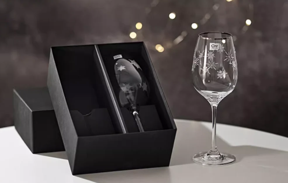 Narumi Snowflake Star Crystal Wine Glass Gift Set - Image 8
