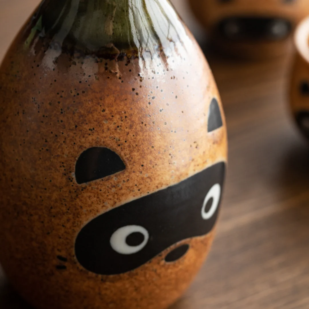 Shigaraki Ware Tanuki Sake Set - Image 5