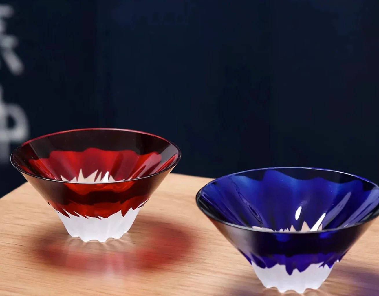 Tajima Mount Fuji Sake Cup Set - Image 15