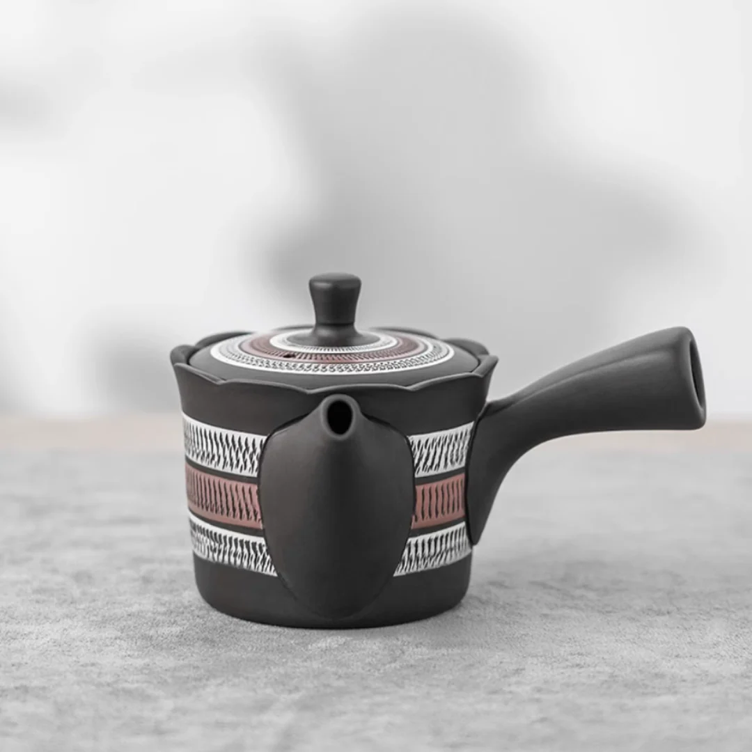 Tokoname Ware Hand-Carved Misty Rain Teapot - Image 2